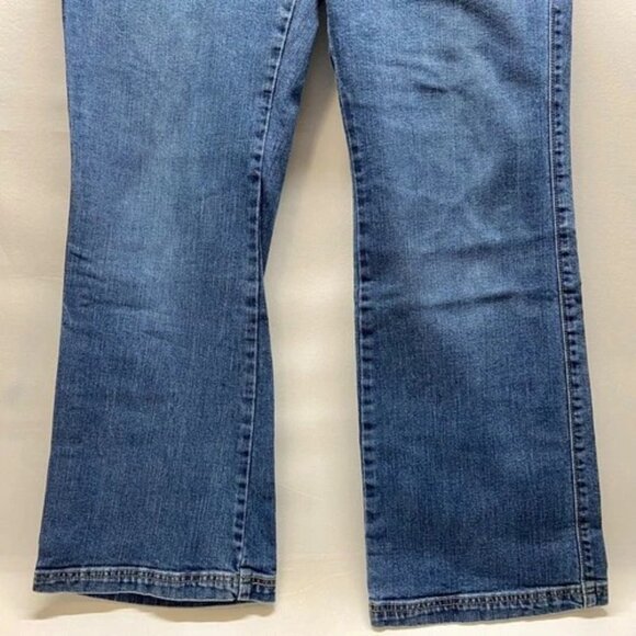 Lee Natural Bootcut Jeans Women’s 14 Blue Mid Rise Flap Pockets Stretch Denim - Picture 3 of 13